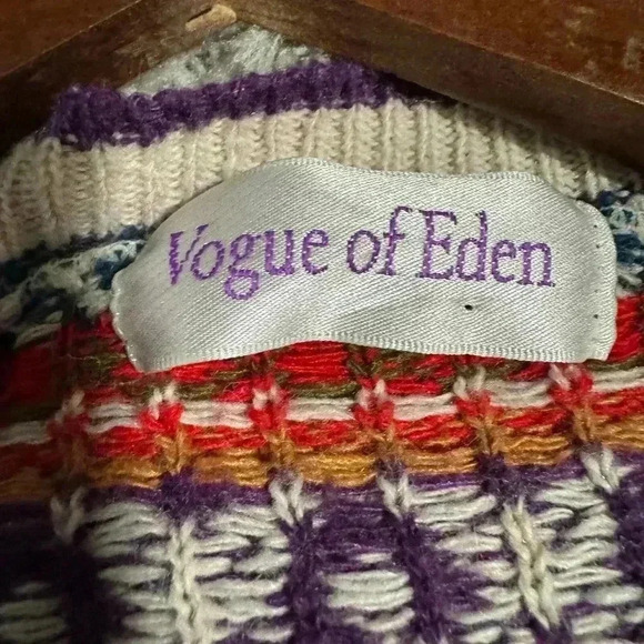 Vogue of Eden Women's Baggy Reindeer Sweater large - Picture 8 of 8